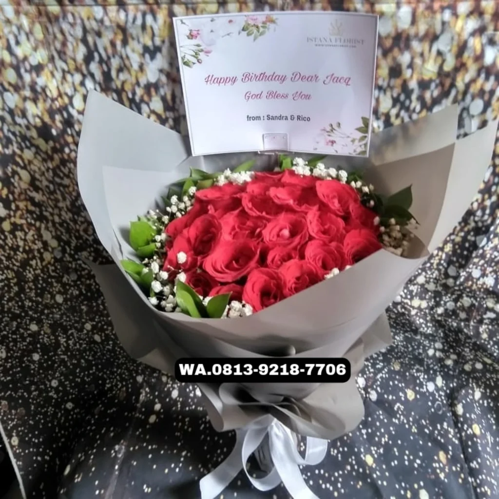 Buket Mawar Merah — Bungkus Abu-Abu — flowershopjakarta.com