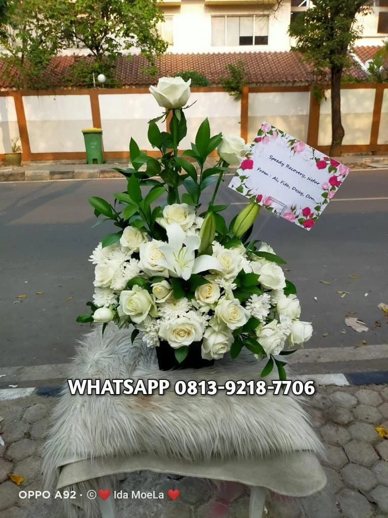 Bunga Meja 06 — flowershopjakarta.com