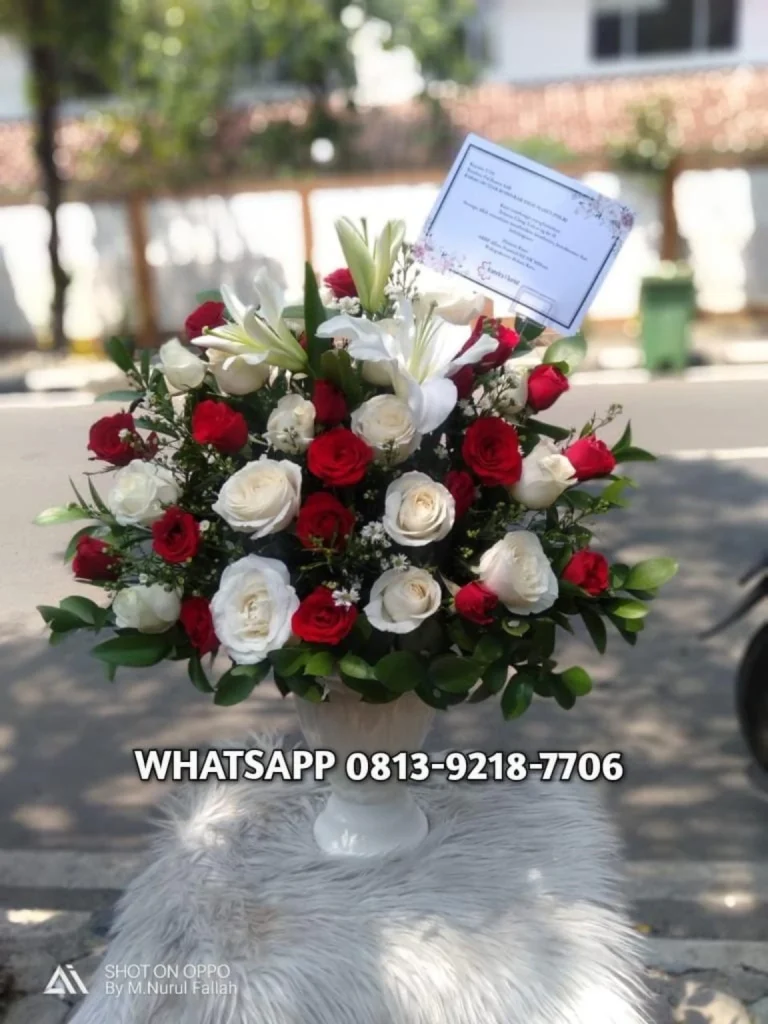 Bunga Meja 11 — flowershopjakarta.com
