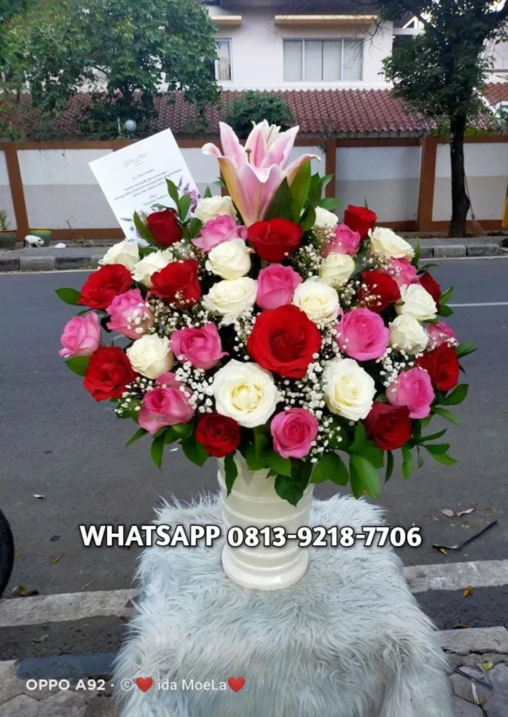 Bunga Meja 15 — flowershopjakarta.com